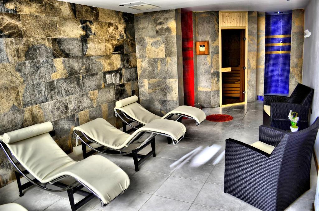 Hotel Aqua Thermal Spa Baile 1 Mai Exterior foto